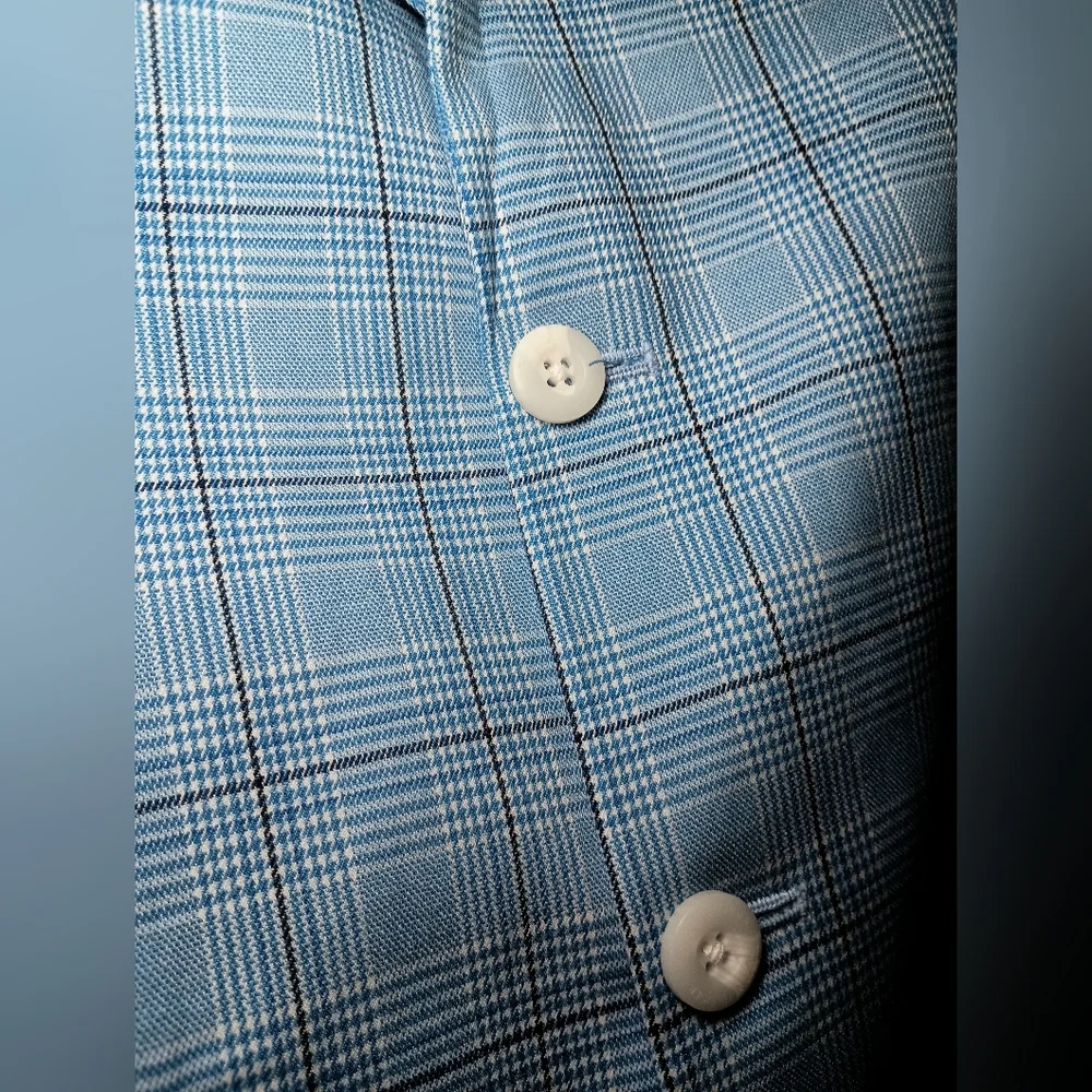 Tommy Hilfiger **host pick